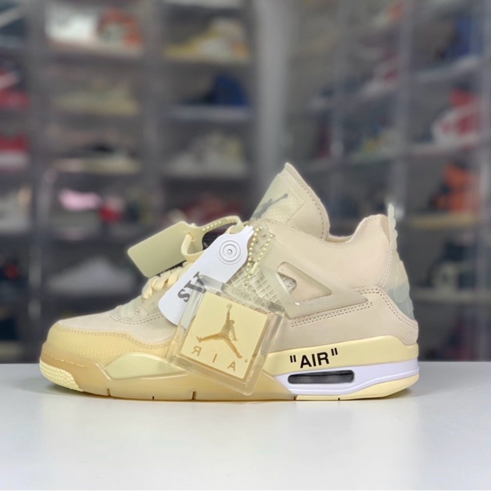 Nike Air Jordan 4 Retro Cream Sneakers